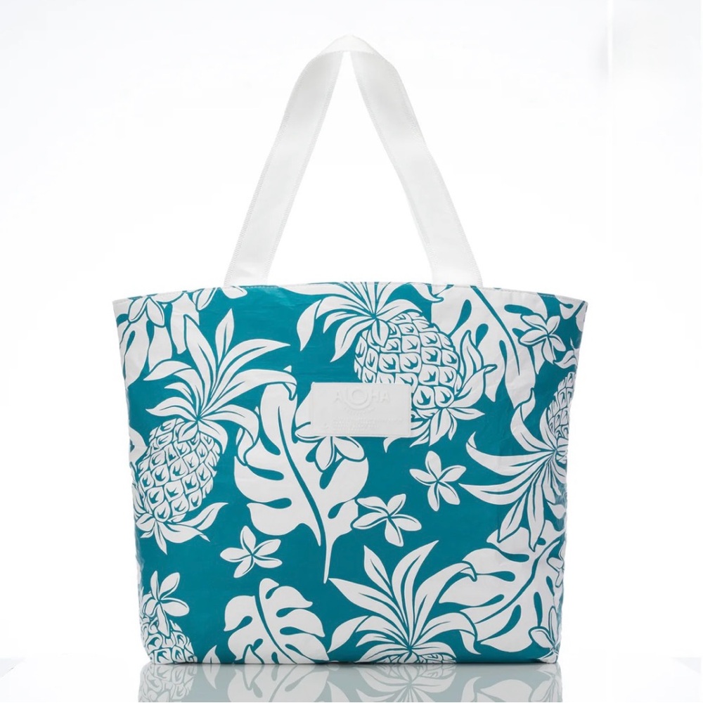 Aloha Collection Day Tripper Bag